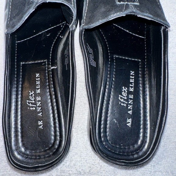 EUC Women’s Size 6M Anne Klein IFlex Leather Slip On Mule Clogs Black - Picture 2 of 8